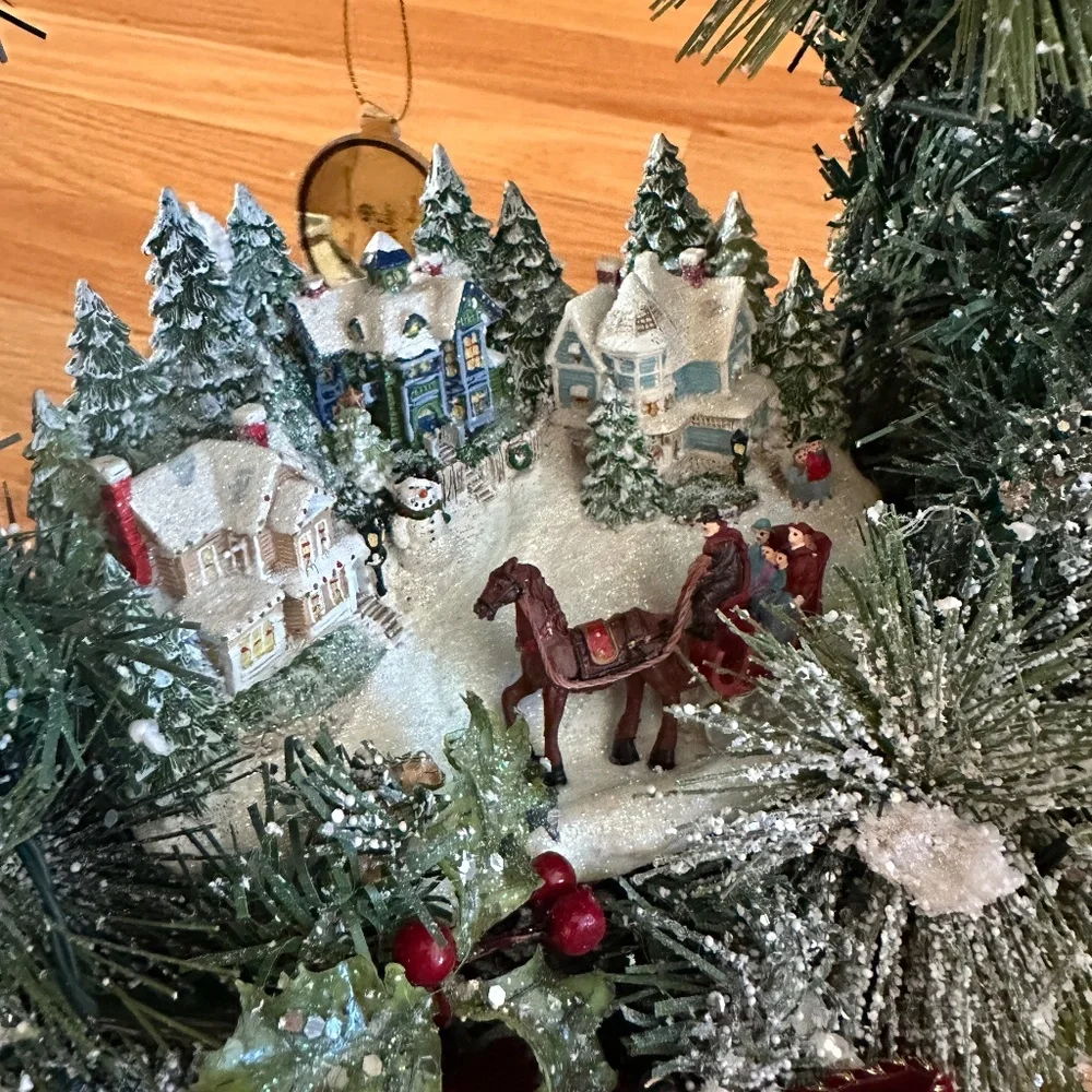 Victorian Themed Christmas Lights and Musical Artificial Wreath